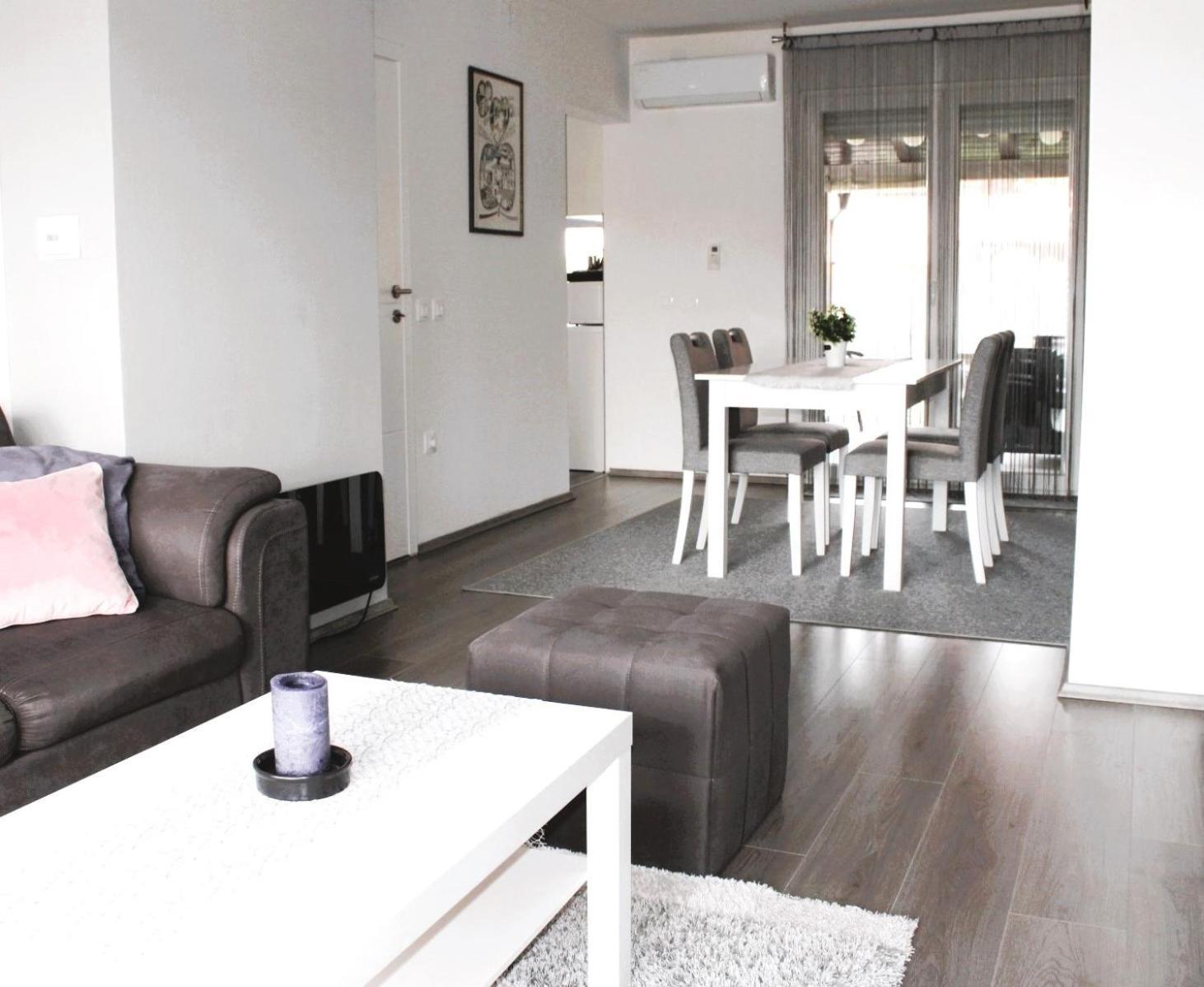 Apartment Dream Day House